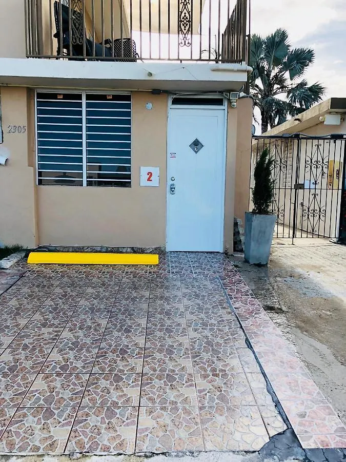 Apartment Cozy Studio Retreat With Private Parking And Free Laundry Ponce